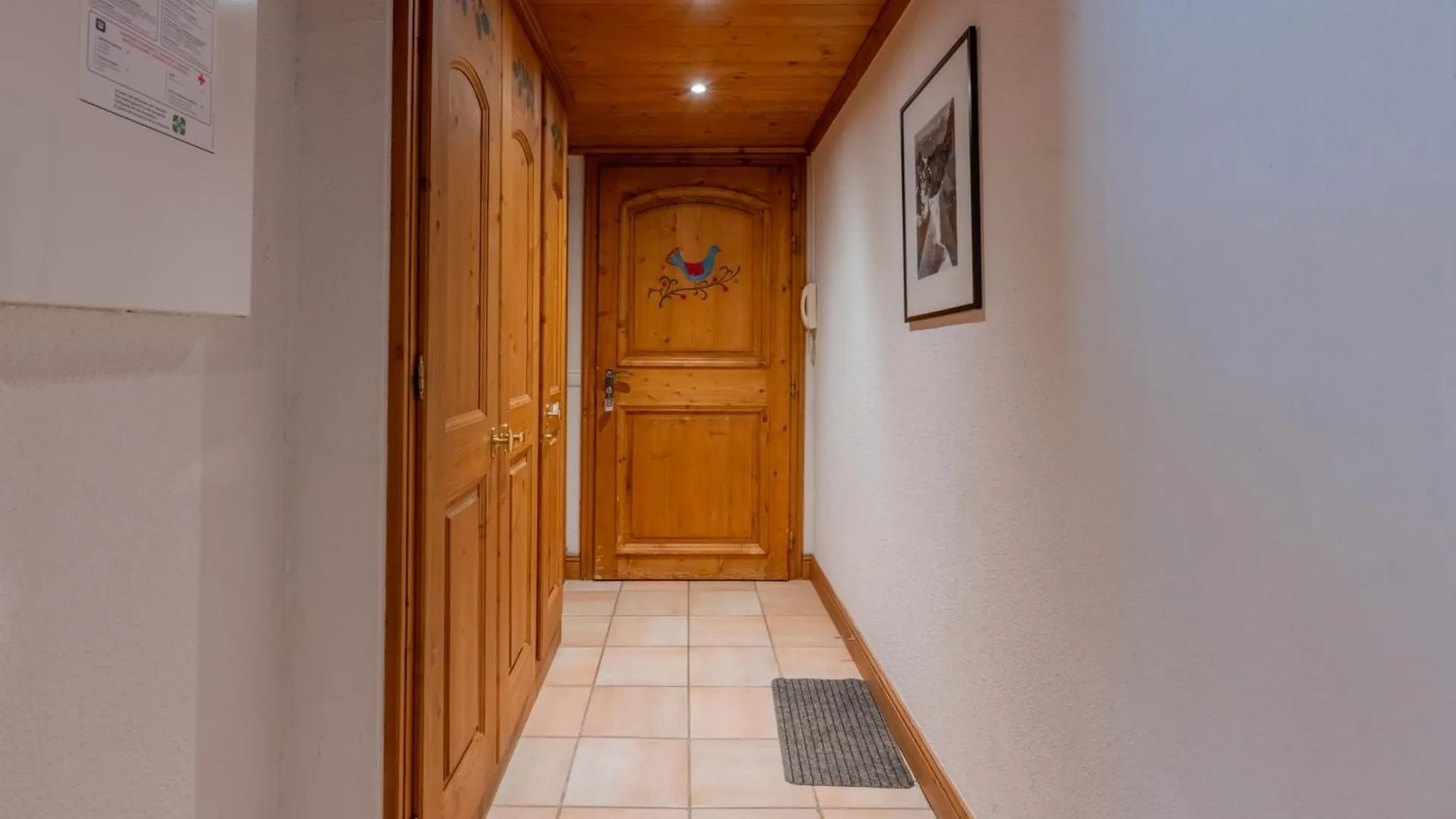 Residence Le Cristal - Mont Blanc 8 - Happy Rentals Chamonix